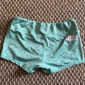 M Fleo Shorts